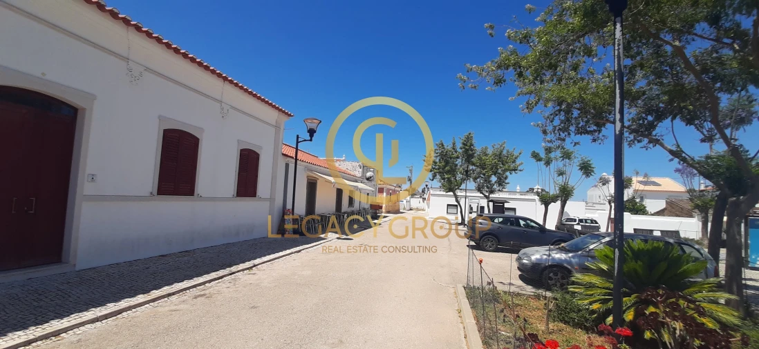 Moradia T6 para Venda em Azinhal Foto 12