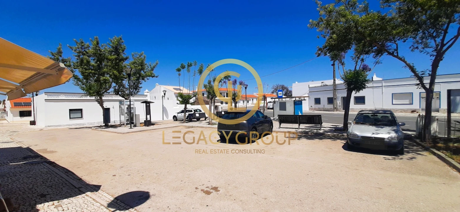 Moradia T6 para Venda em Azinhal Foto 11