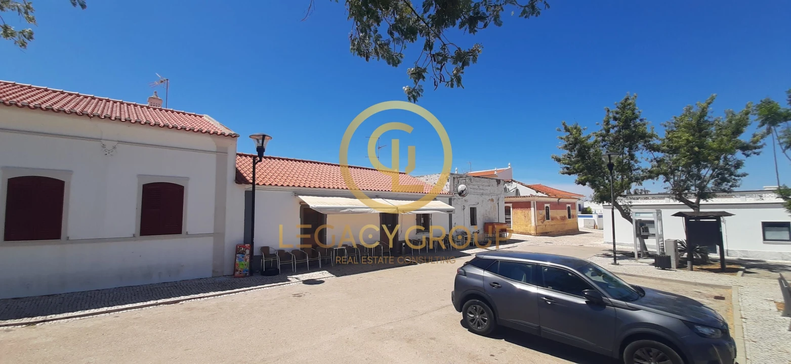 Moradia T6 para Venda em Azinhal Foto 10