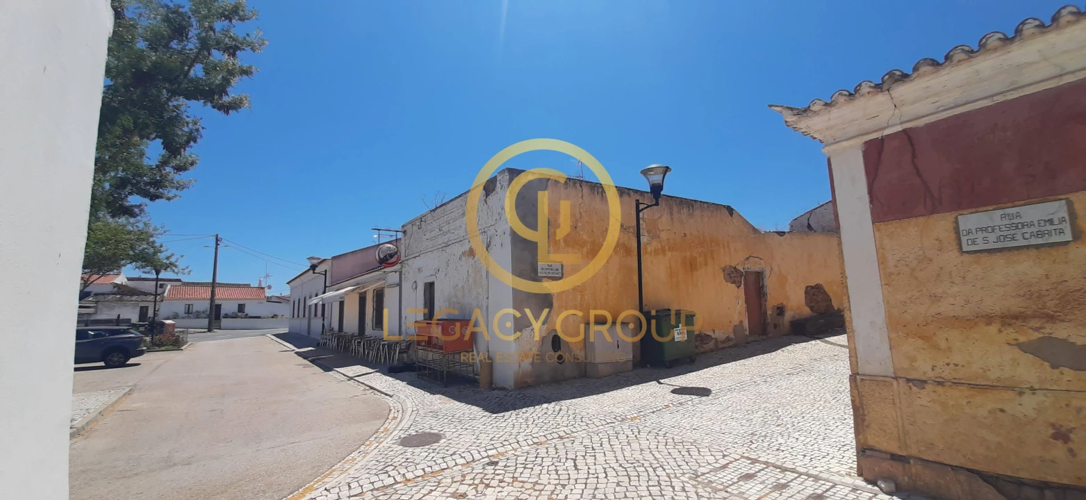 Moradia T6 para Venda em Azinhal Foto 8