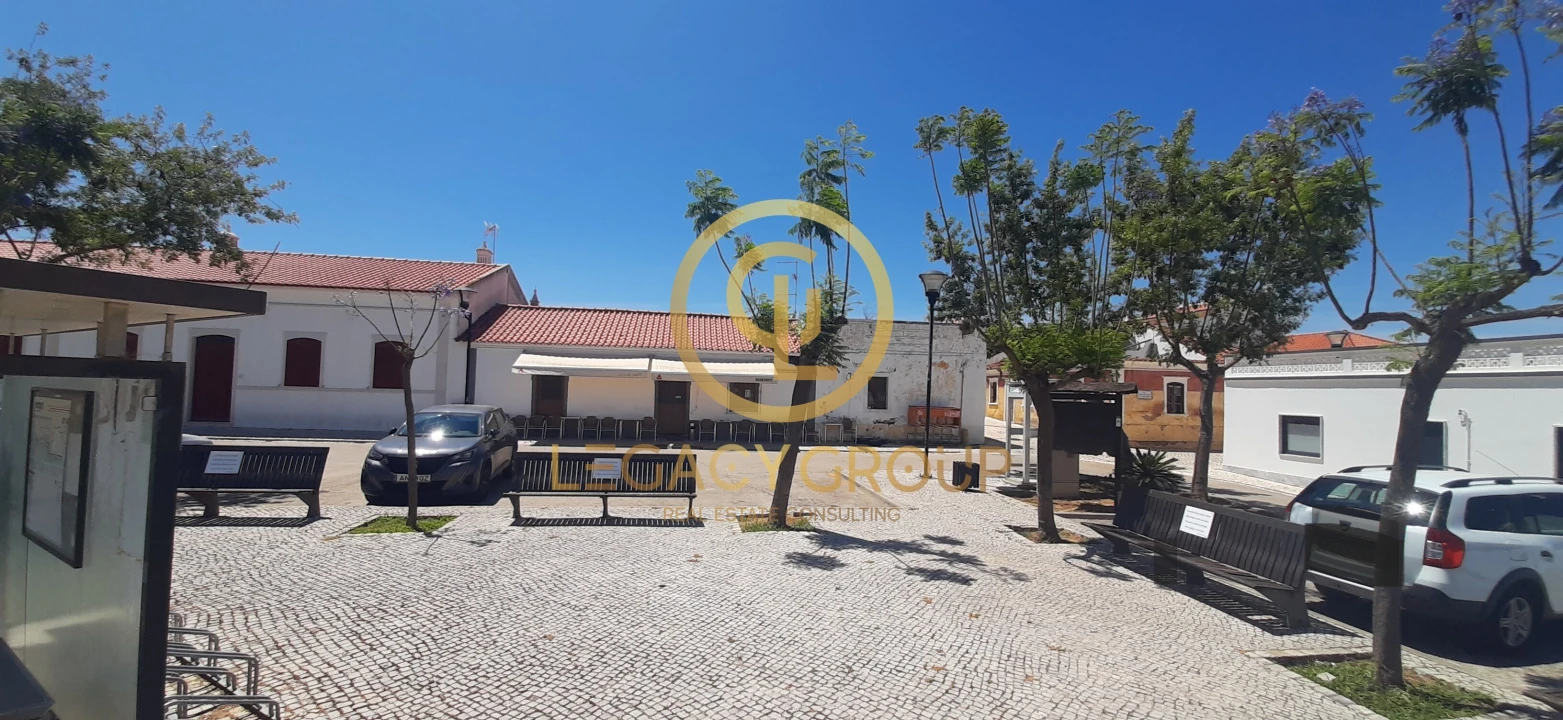 Moradia T6 para Venda em Azinhal Foto 16