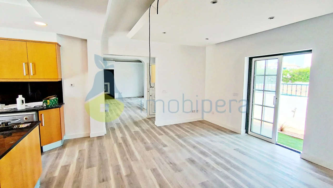 Moradia T3 para Venda em Alcantarilha e Pêra Foto 7