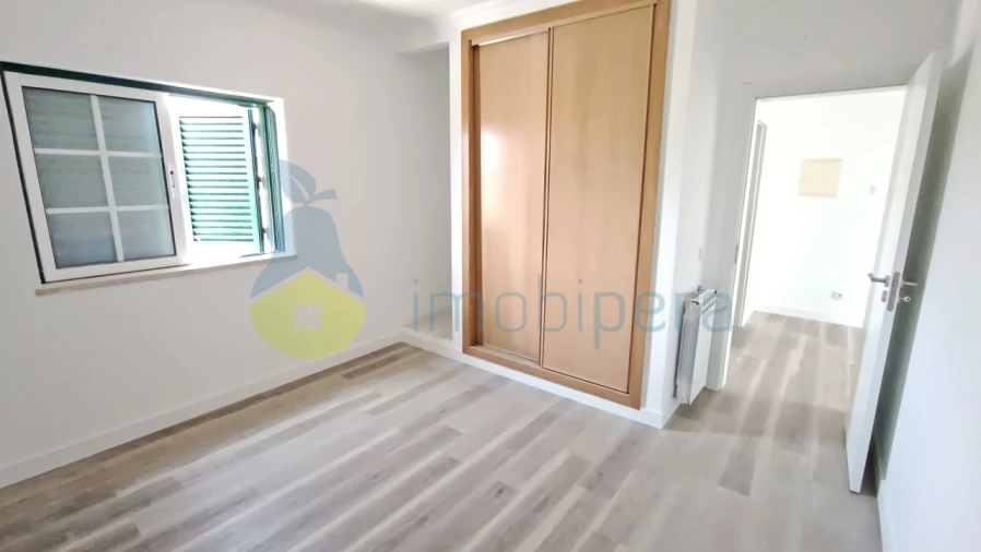 Moradia T3 para Venda em Alcantarilha e Pêra Foto 10