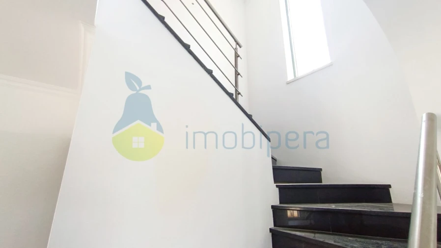 Moradia T3 para Venda em Alcantarilha e Pêra Foto 13