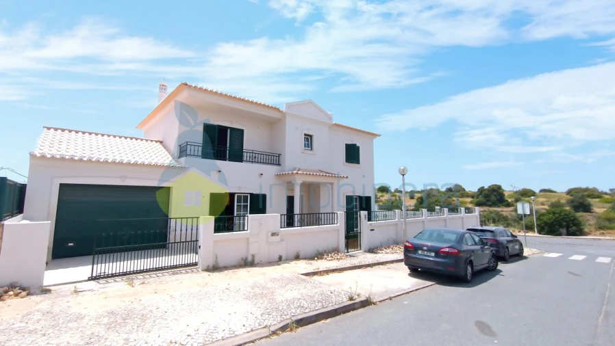 Moradia T3 para Venda em Alcantarilha e Pêra Foto 15