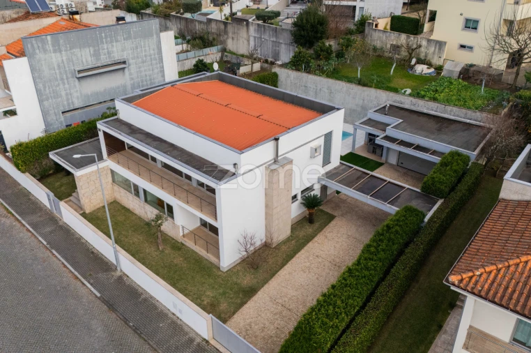 Moradia T3 para Venda em Nogueira, Fraião e Lamaçães Foto 57