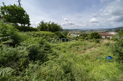 Terreno para Venda em Escudeiros e Penso (Santo Estêvão e São Vicente)