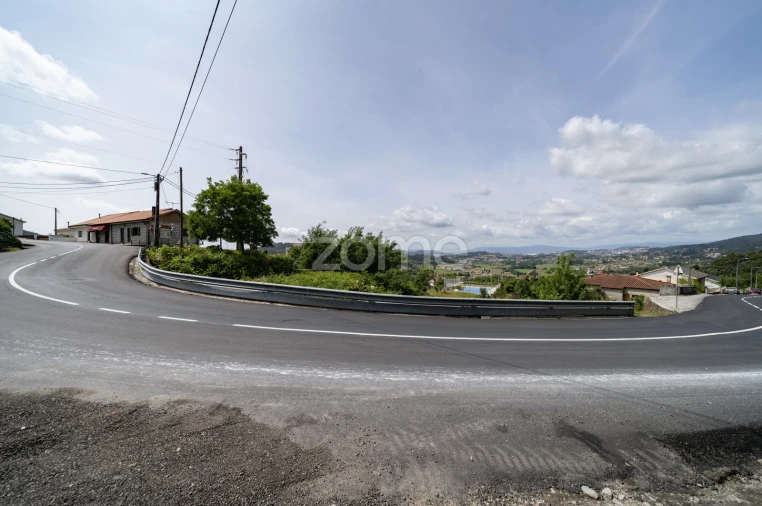 Terreno para Venda em Escudeiros e Penso (Santo Estêvão e São Vicente) Foto 10