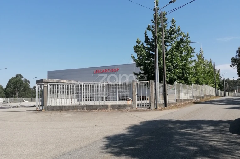 Terreno para Venda em Braga (Maximinos, Sé e Cividade) Foto 12