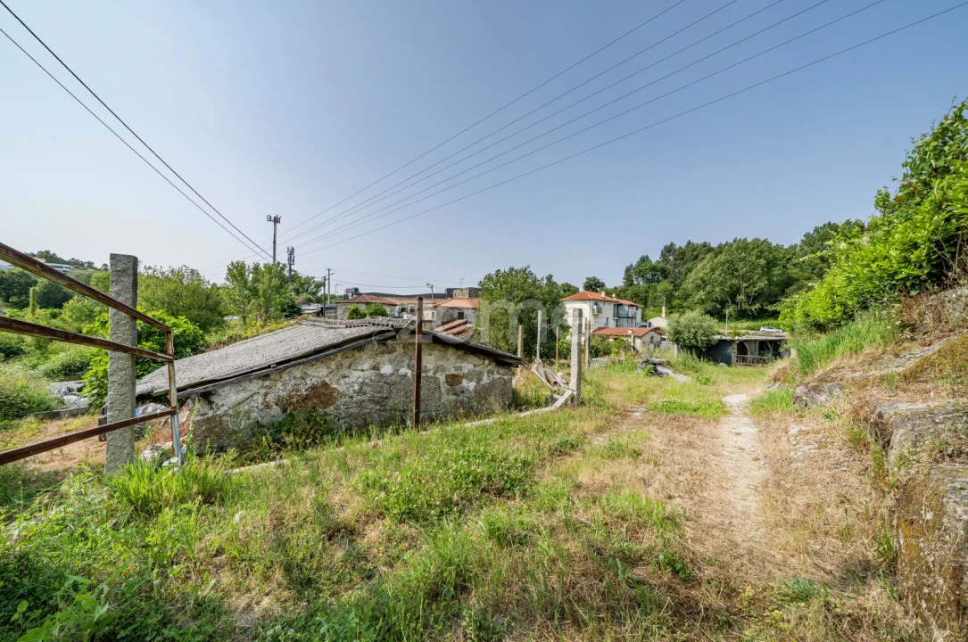 Moradia T2 para Venda em Fermentões Foto 31