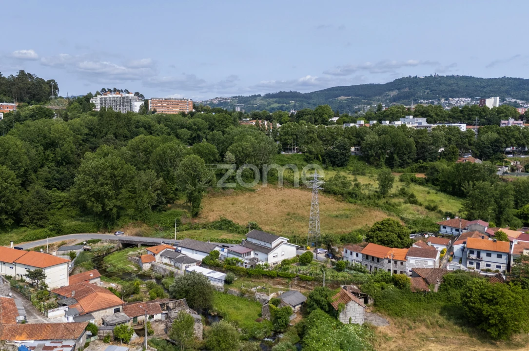 Moradia T2 para Venda em Fermentões Foto 37