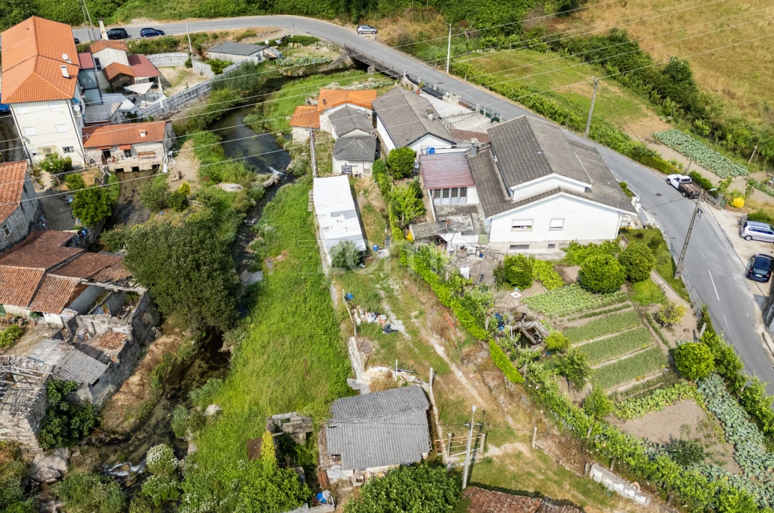 Moradia T2 para Venda em Fermentões Foto 44