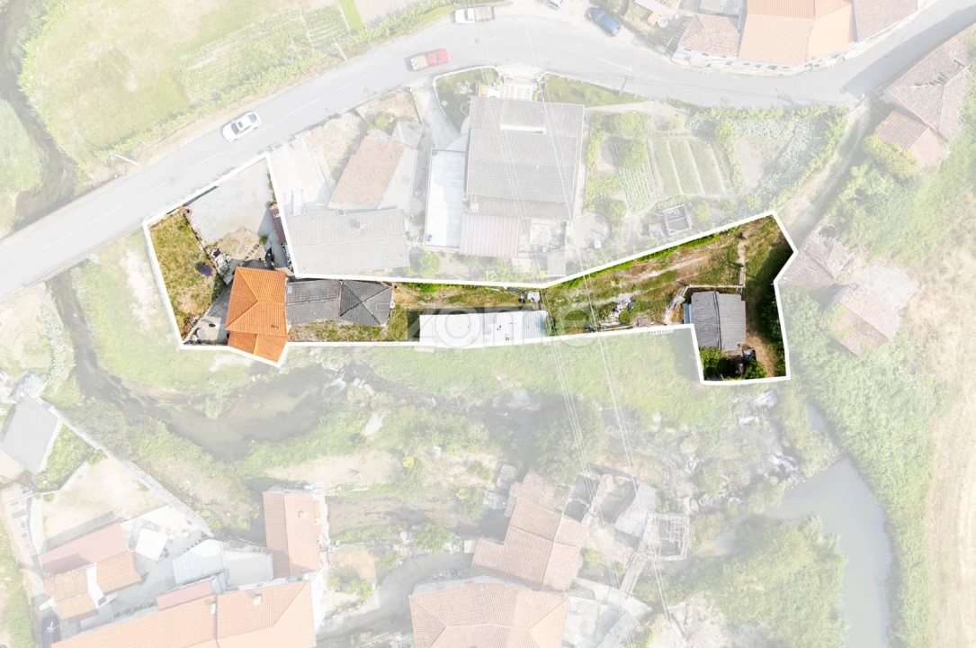 Moradia T2 para Venda em Fermentões Foto 1