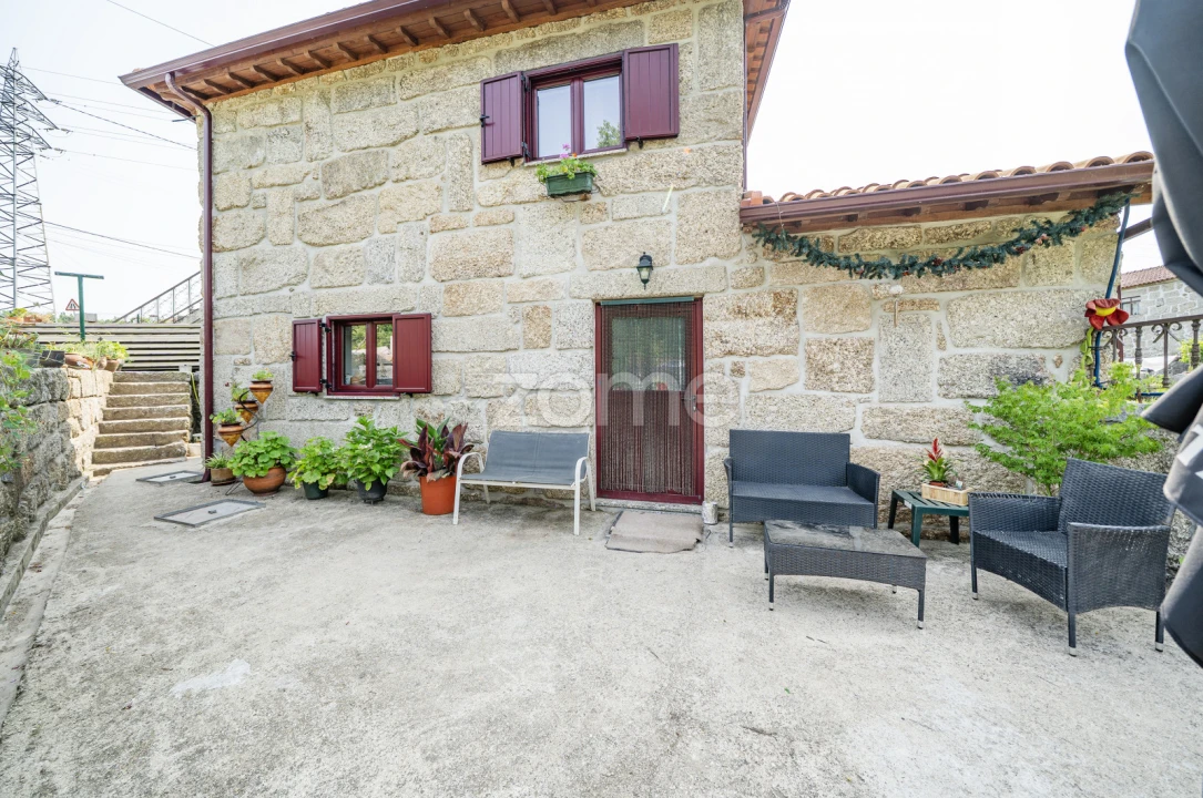 Moradia T2 para Venda em Fermentões Foto 7