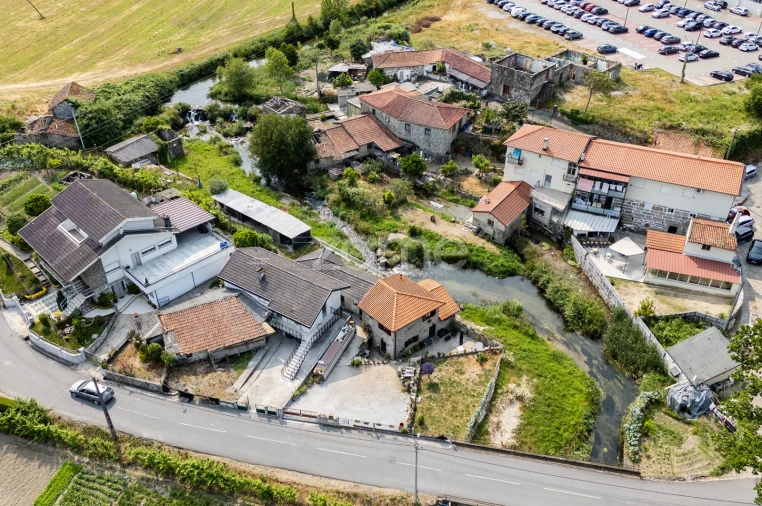 Moradia T2 para Venda em Fermentões Foto 3