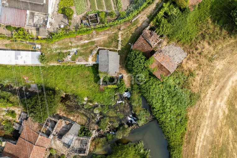 Moradia T2 para Venda em Fermentões Foto 4