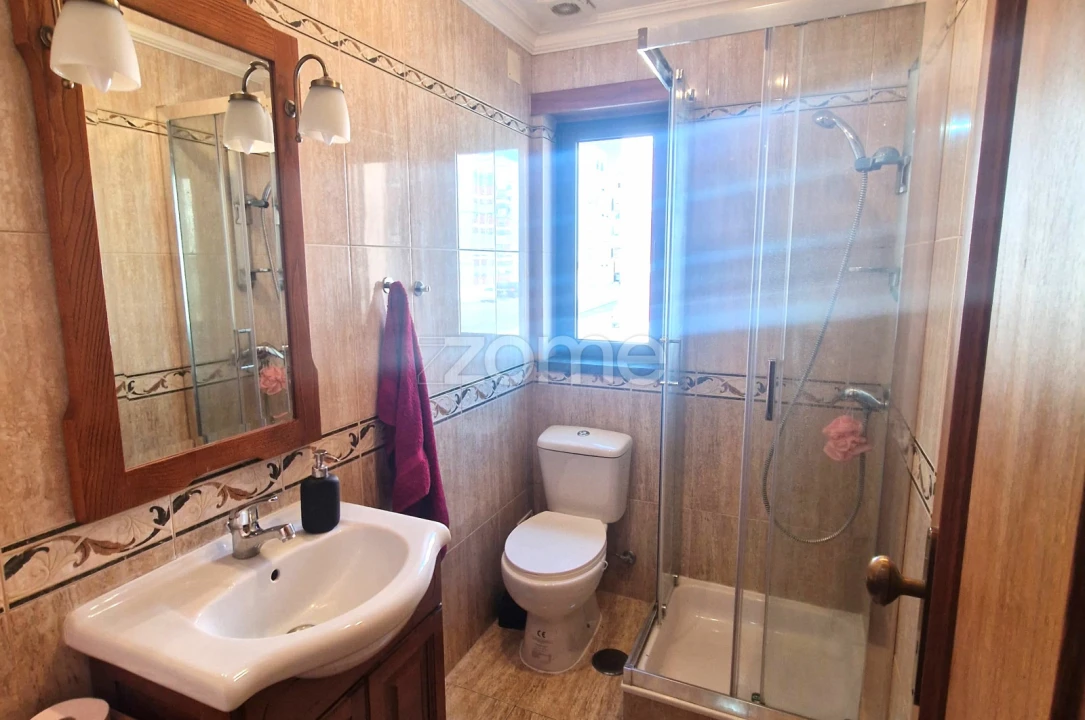 Apartamento T3 para Venda em Moita Foto 27