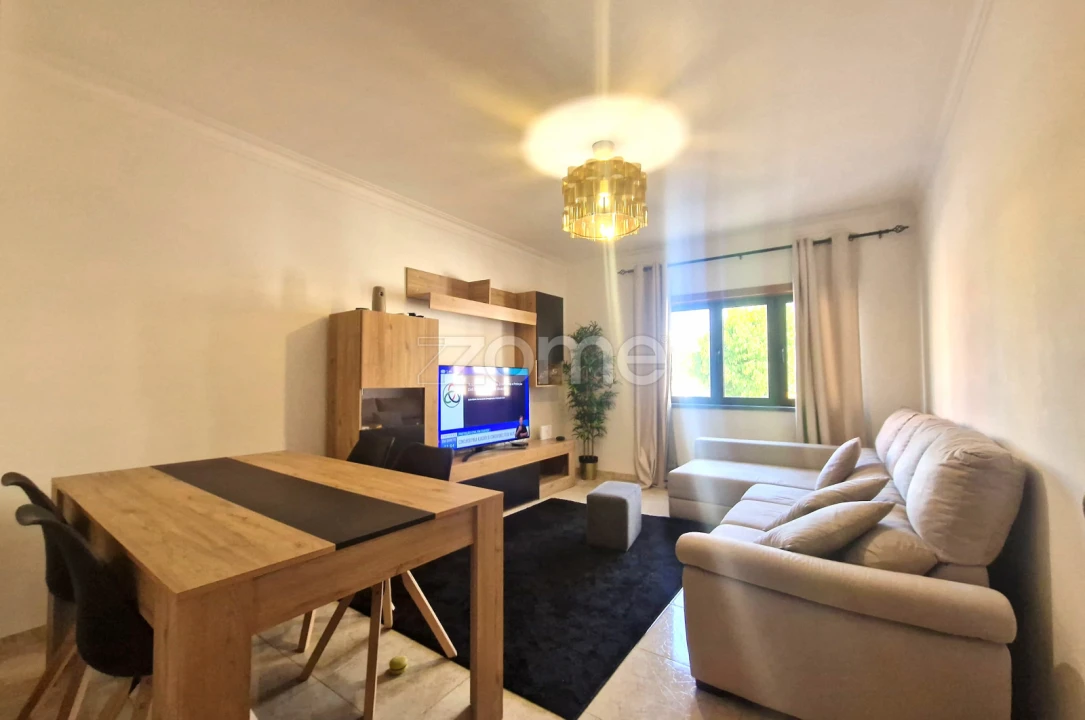 Apartamento T3 para Venda em Moita Foto 3