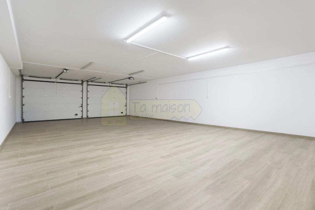 Moradia T3 para Venda em Quelfes Foto 45