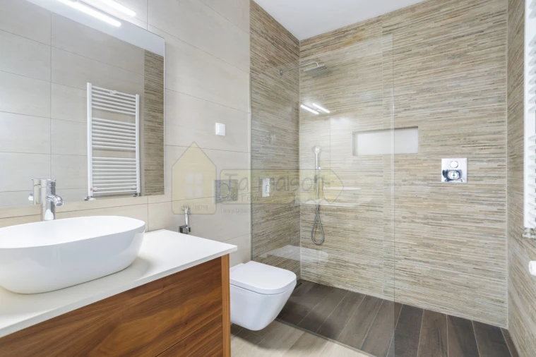 Moradia T3 para Venda em Quelfes Foto 38