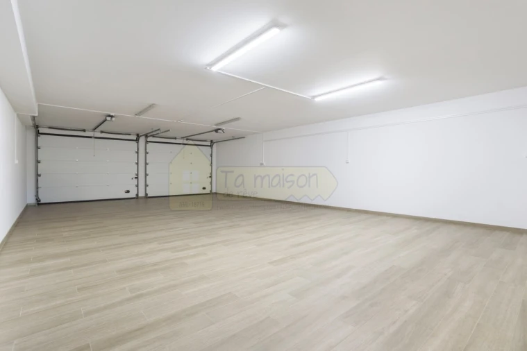 Moradia T3 para Venda em Quelfes Foto 45