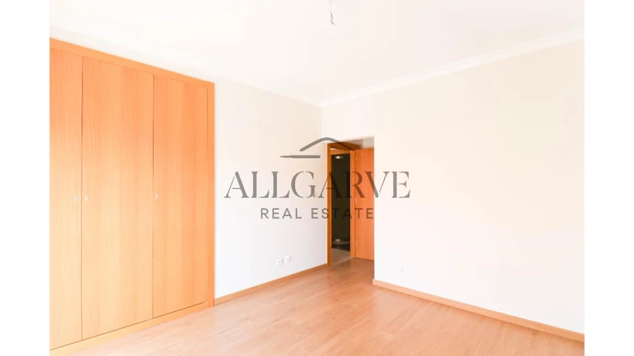 Apartamento T2 para Venda em Lagos (São Sebastião e Santa Maria) Foto 19