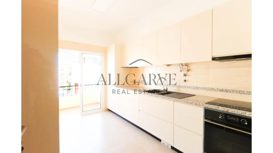 Apartamento T2 para Venda em Lagos (São Sebastião e Santa Maria) Foto 3