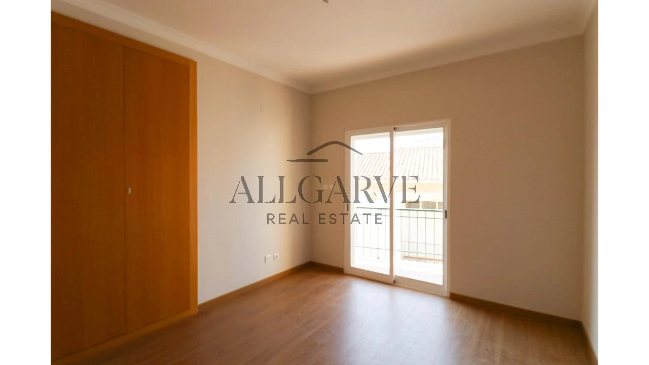 Apartamento T2 para Venda em Lagos (São Sebastião e Santa Maria) Foto 15