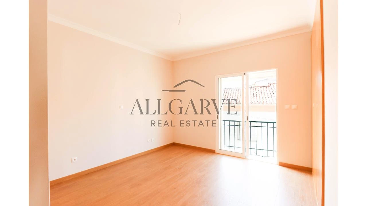 Apartamento T2 para Venda em Lagos (São Sebastião e Santa Maria) Foto 21