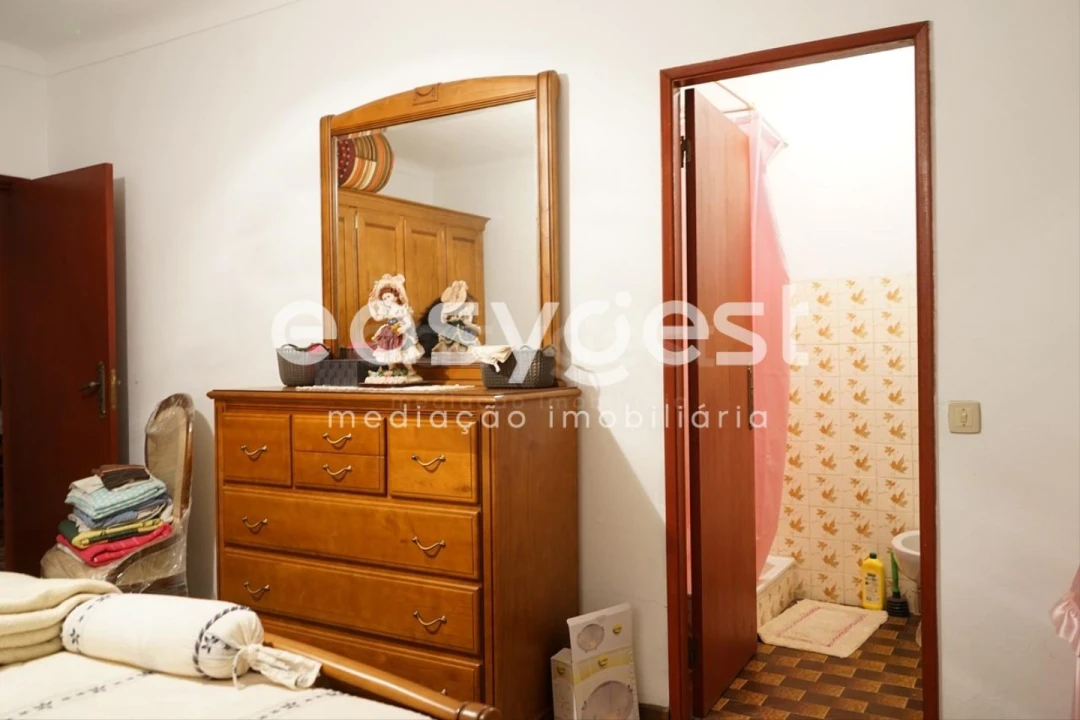Moradia T8 para Venda em Corujeira e Trinta Foto 15