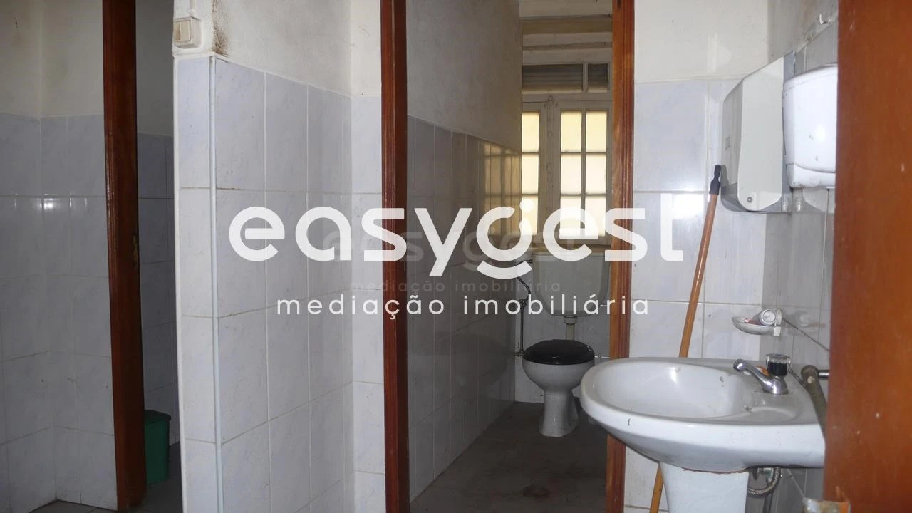 Apartamento T4 para Venda em Seia, São Romão e Lapa dos Dinheiros Foto 12