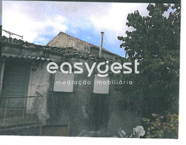 Moradia T2 para Venda em Santiago Foto 3