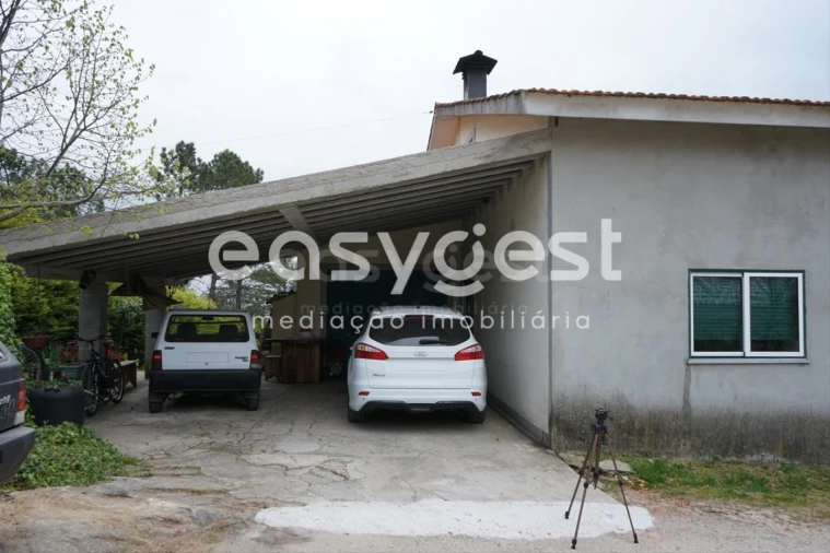 Moradia T3 para Venda em Freches e Torres Foto 6