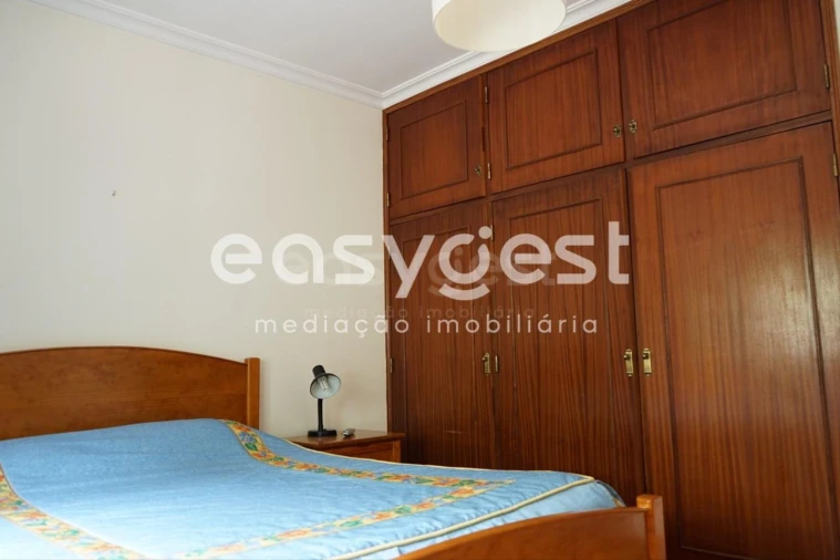 Moradia T3 para Venda em Freches e Torres Foto 25