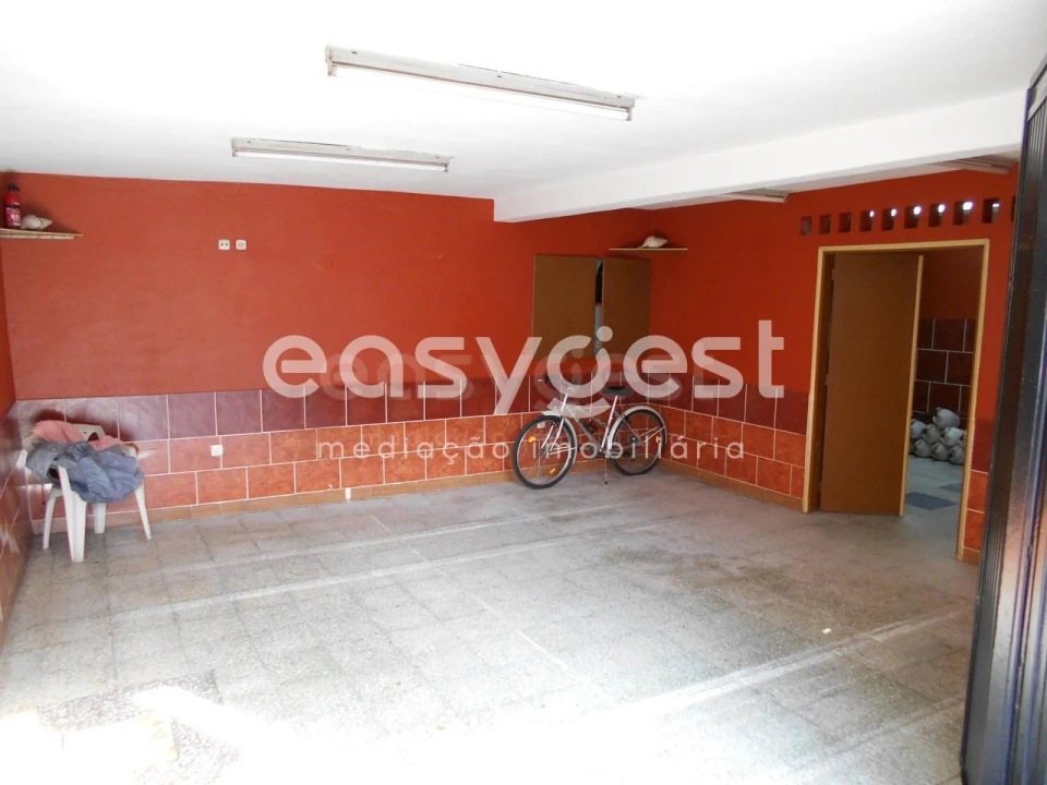 Moradia T7 para Venda em Freches e Torres Foto 4