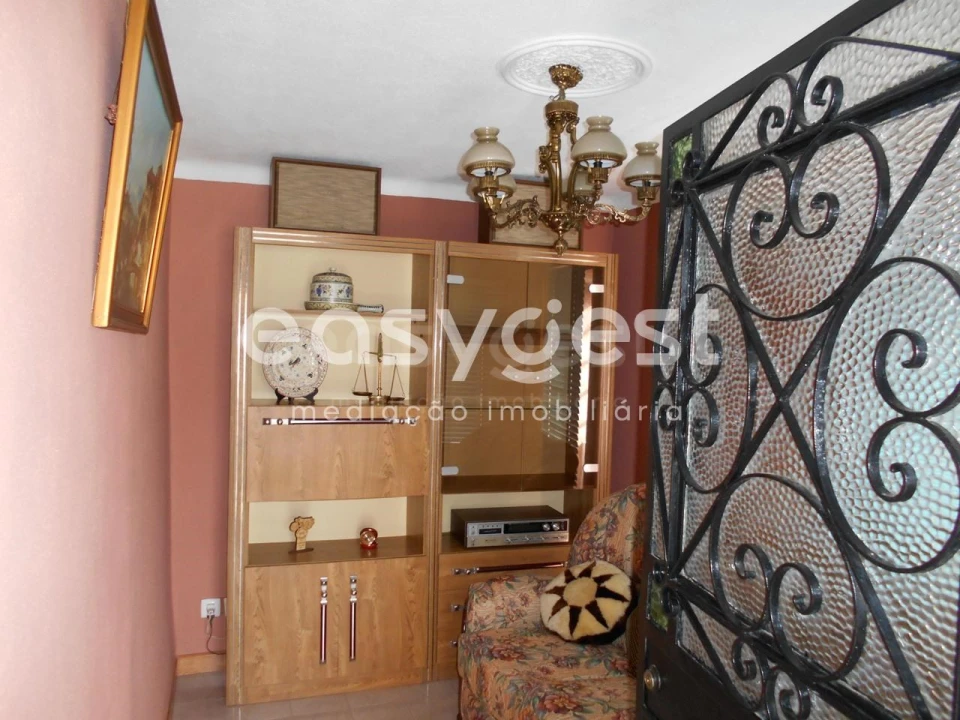 Moradia T7 para Venda em Freches e Torres Foto 7