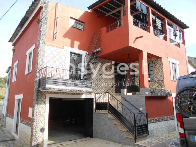 Moradia T7 para Venda em Freches e Torres Foto 1