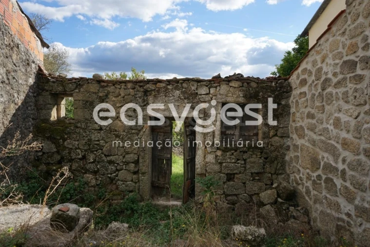 Moradia T2 para Venda em Figueiro da Granja Foto 8