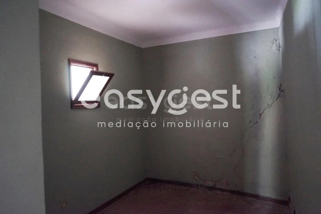 Quinta T3 para Venda em Gonçalo Foto 8