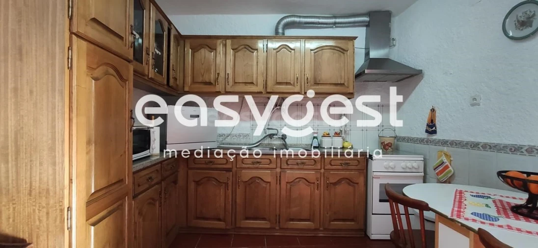 Moradia T5 para Venda em Figueira de Castelo Rodrigo Foto 5