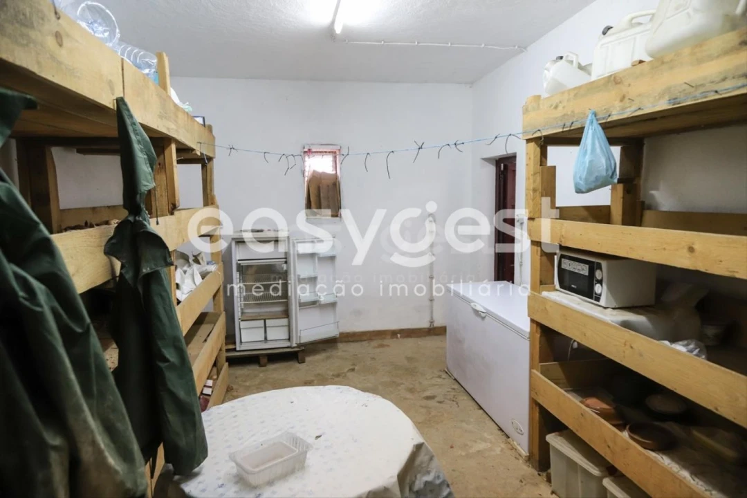 Quinta T1 para Venda em Castelo Mendo, Ade, Monteperobolso e Mesquitela Foto 8