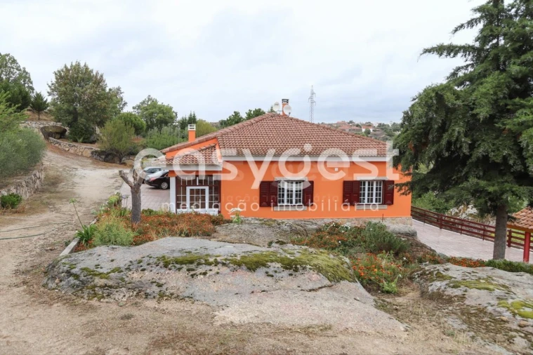 Quinta T1 para Venda em Castelo Mendo, Ade, Monteperobolso e Mesquitela Foto 3