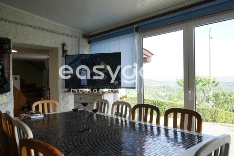 Terreno Misto para Venda em Rapa e Cadafaz Foto 4