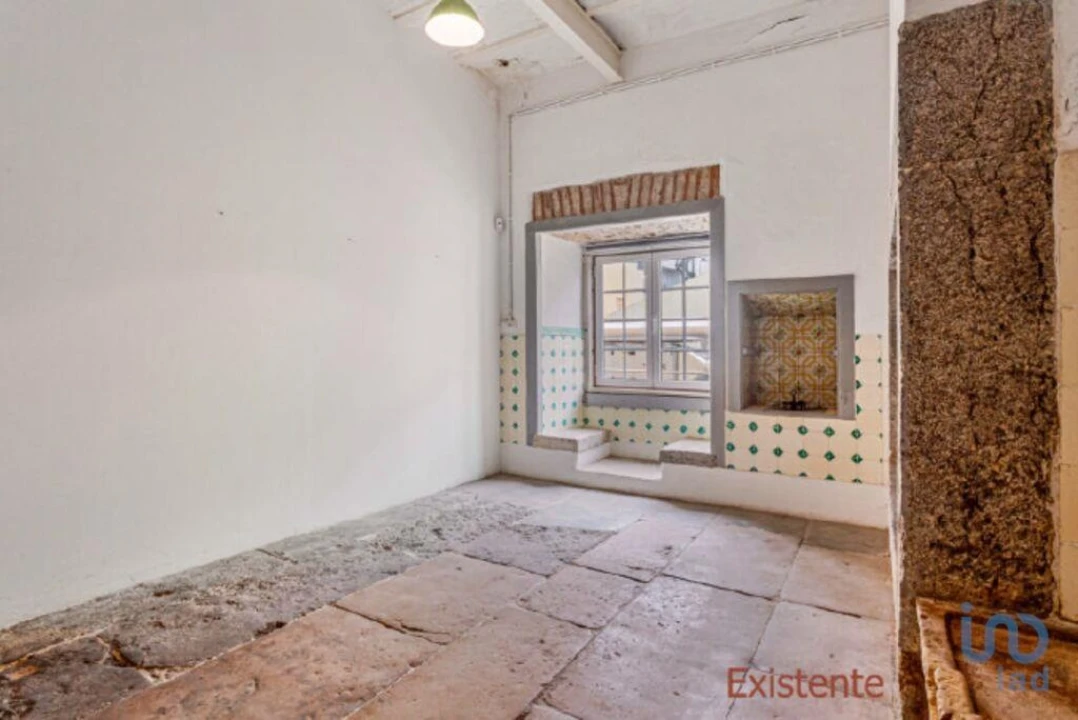 Loja para Venda em Arroios Foto 2