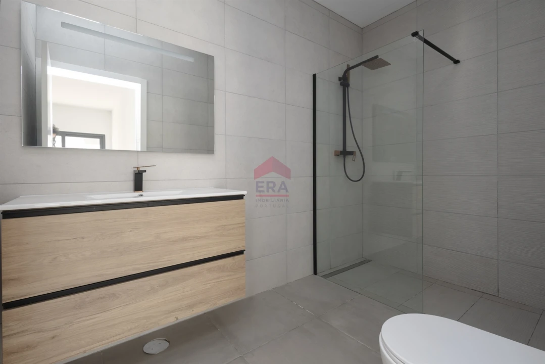 Moradia T3 para Venda em São Brás de Alportel Foto 14