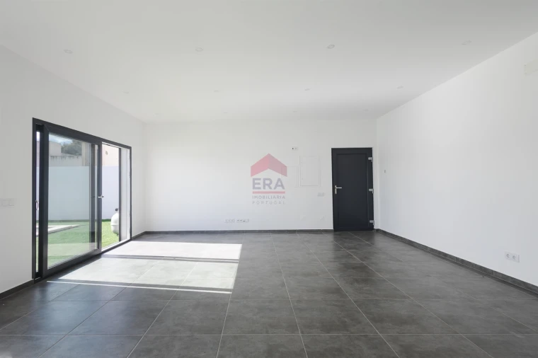 Moradia T3 para Venda em São Brás de Alportel Foto 5