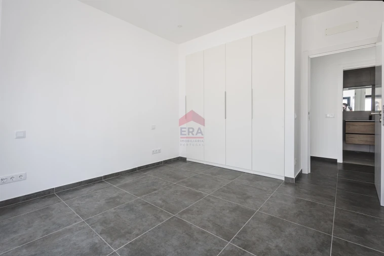 Moradia T3 para Venda em São Brás de Alportel Foto 17