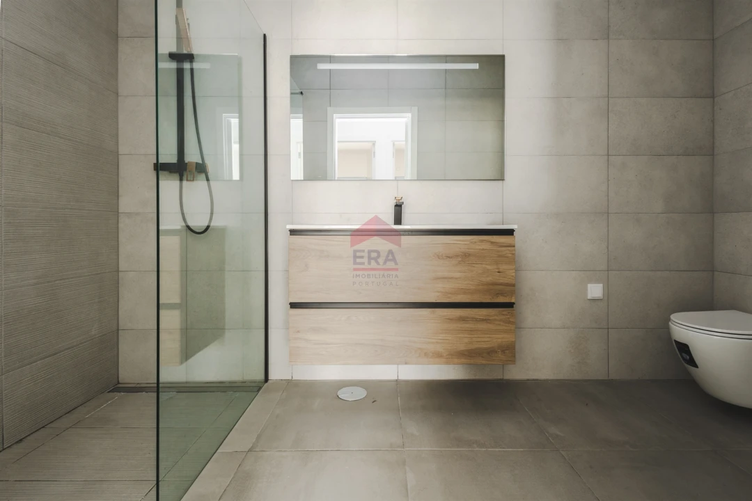 Moradia T3 para Venda em São Brás de Alportel Foto 9