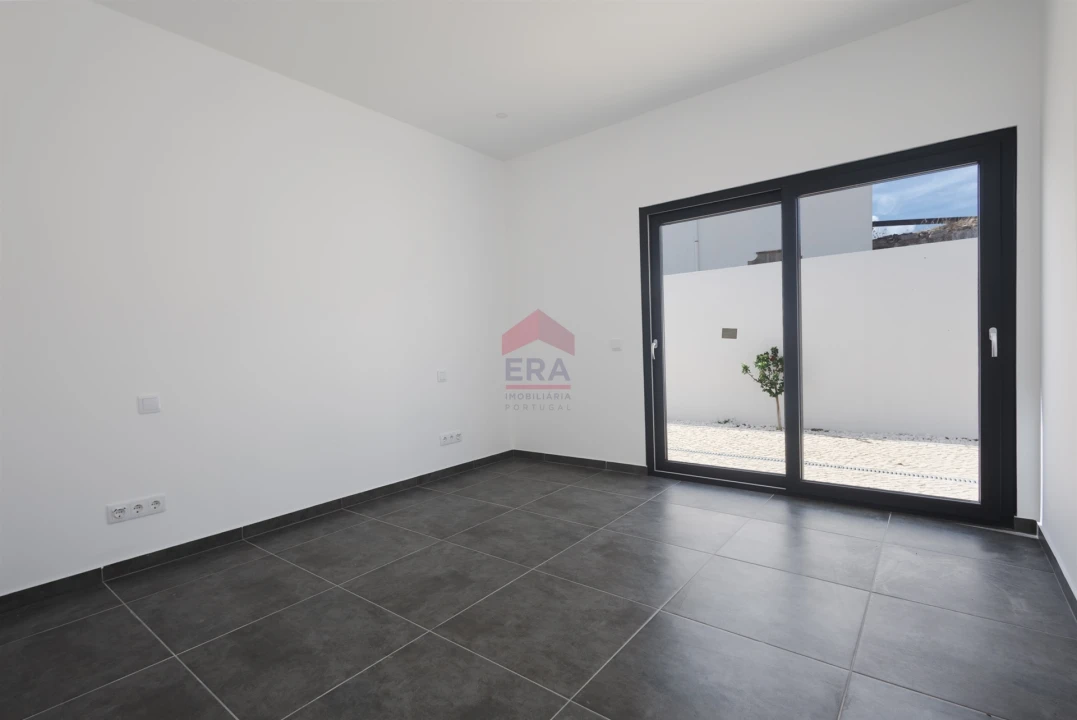 Moradia T3 para Venda em São Brás de Alportel Foto 10