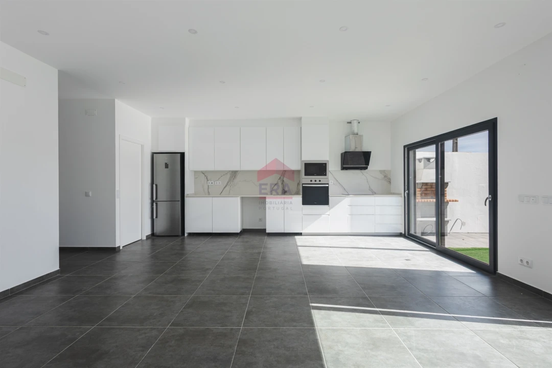 Moradia T3 para Venda em São Brás de Alportel Foto 2